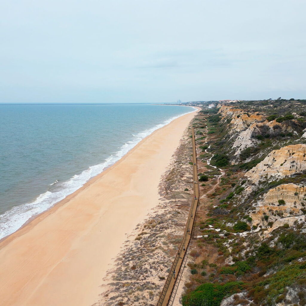 SENDEROS Y ACANTILADOS DE MAZAGÓN Parador de Mazagón