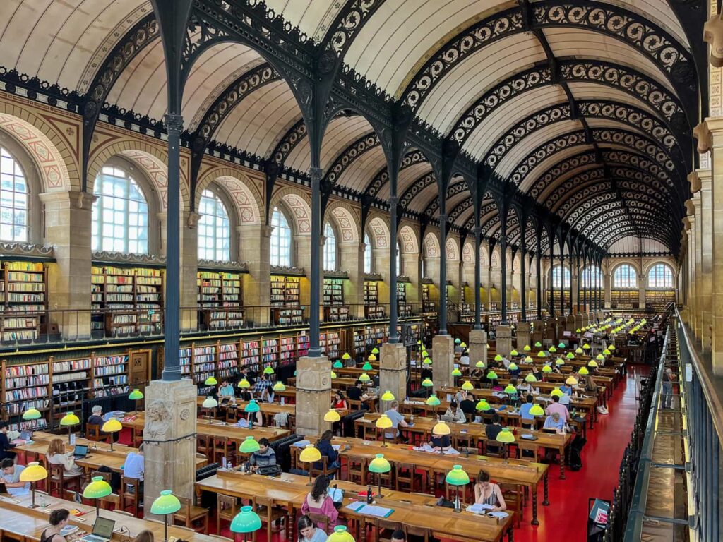 Biblioteca de Santa Genoveva